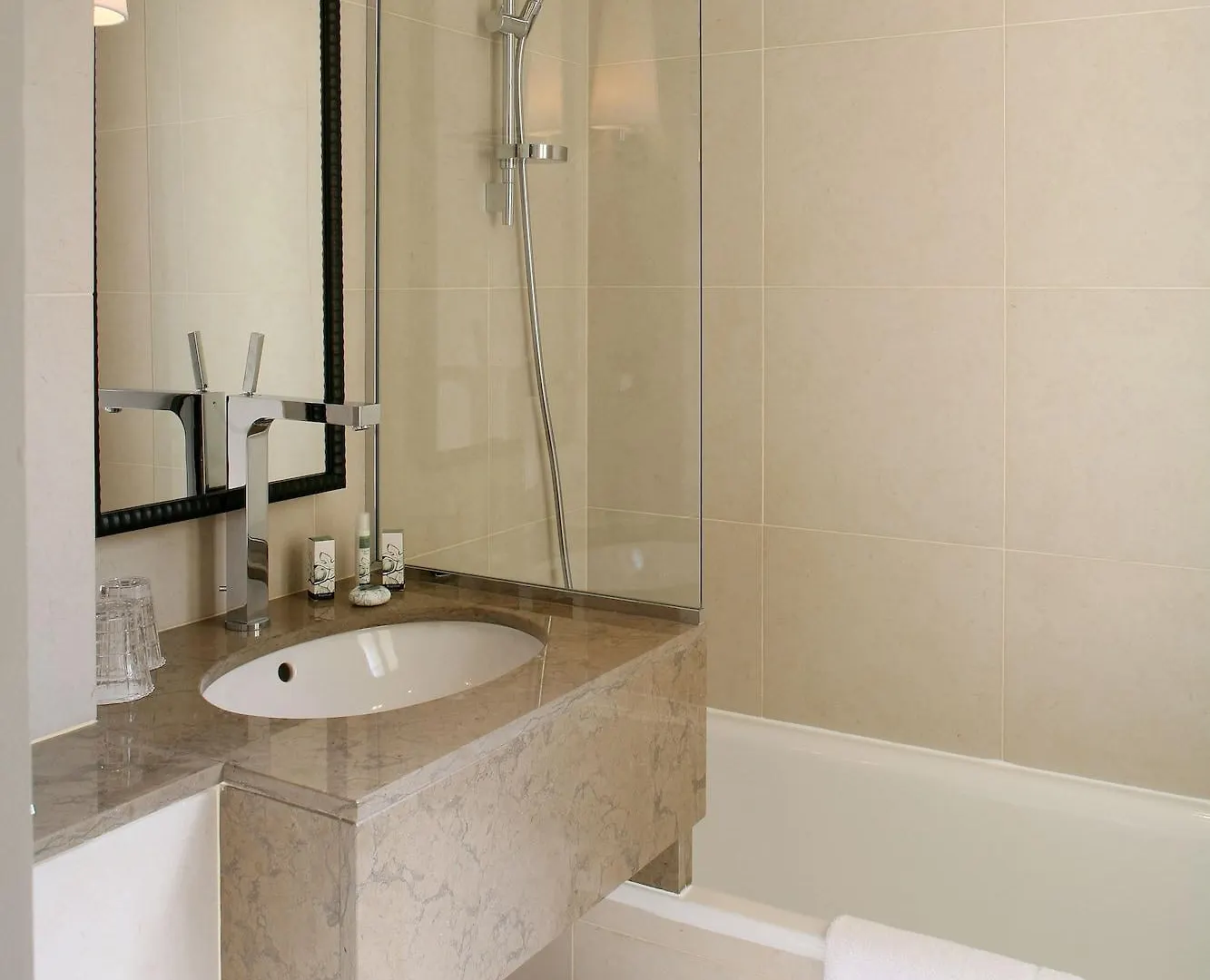 Hotel L'Inattendu Paříž 4*,  Francie