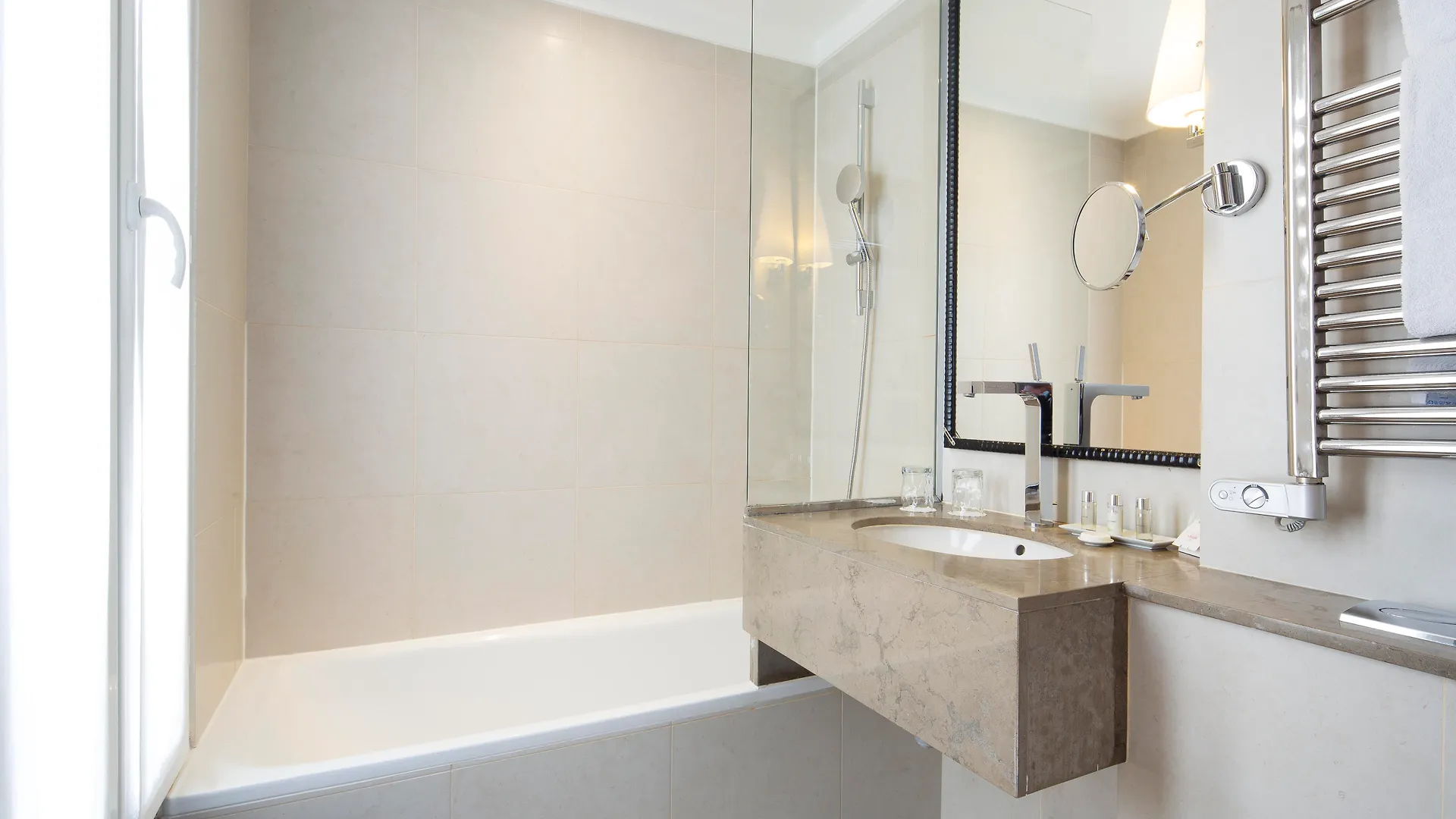 **** Hotel Hôtel Chaplain Paris Rive Gauche França